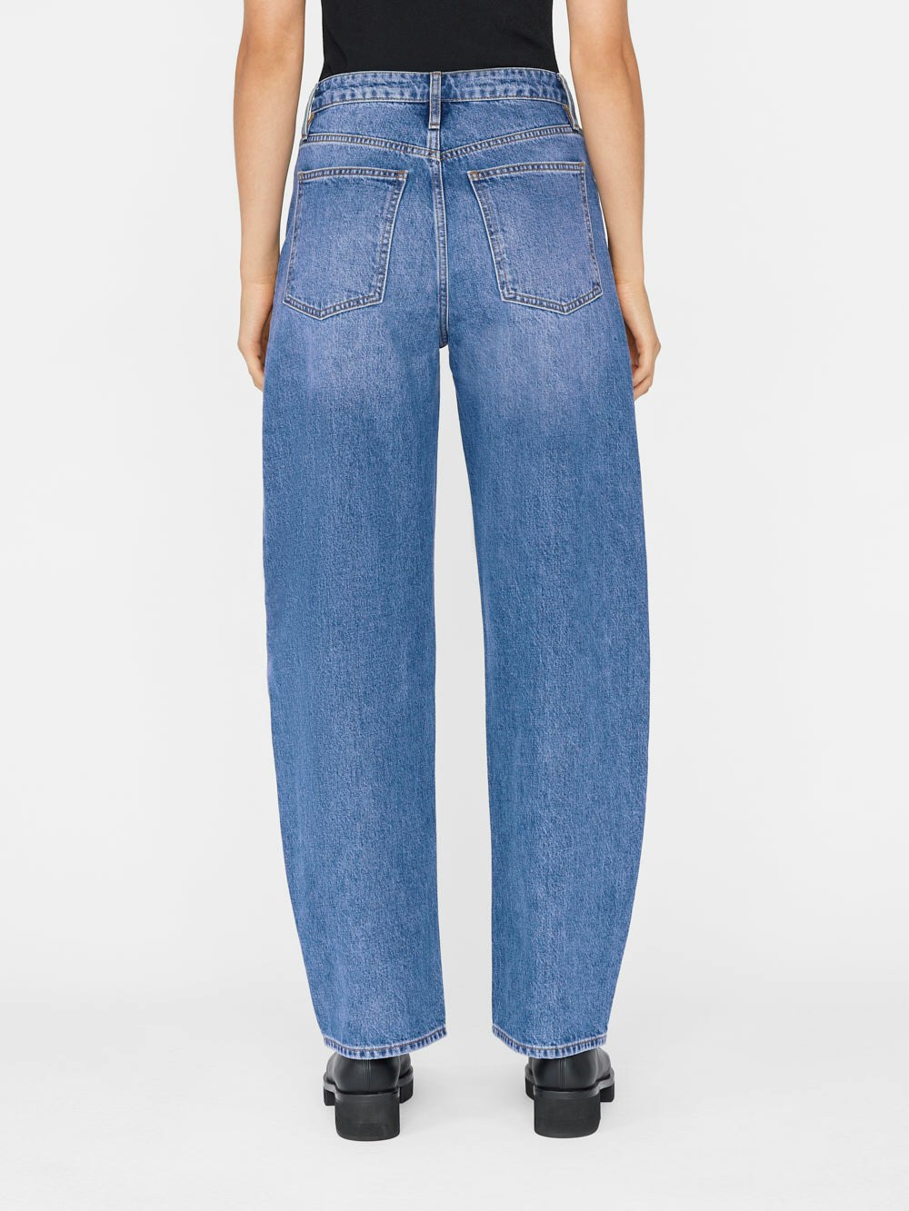 jeans back view alt:fit1